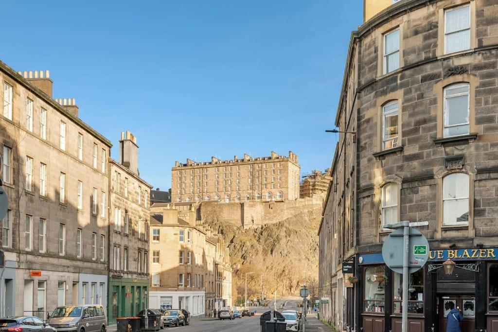 Two Bedroom Apartment-Central Edinburgh-Old Town-Licensed 외부 사진