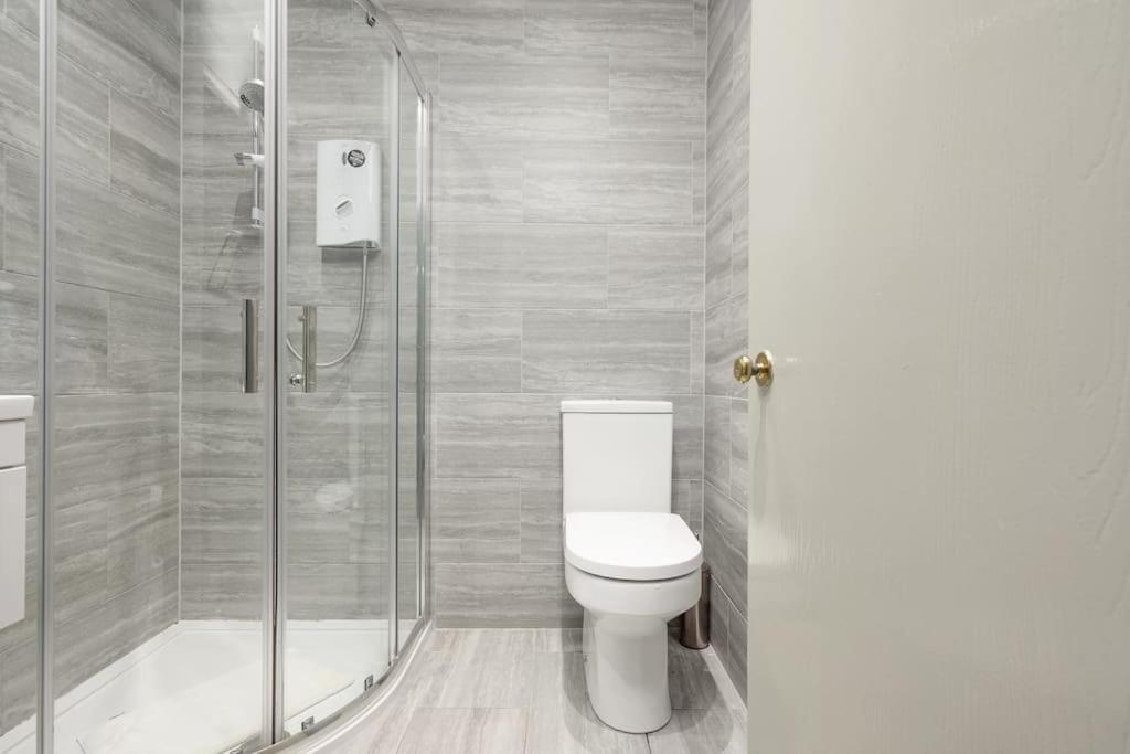 Two Bedroom Apartment-Central Edinburgh-Old Town-Licensed 외부 사진
